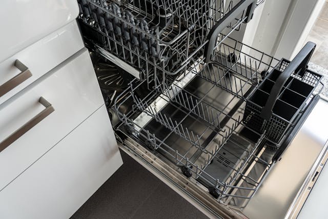 dishwasher with open rack